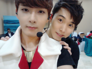 Ryeowook - Sungmin at Backstage Super Show 4 In Indonesia